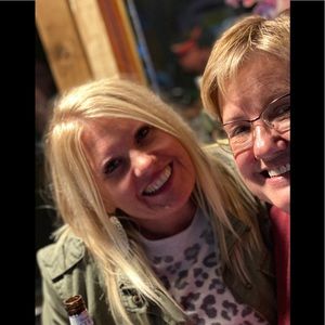 Meet your Posher, Anne